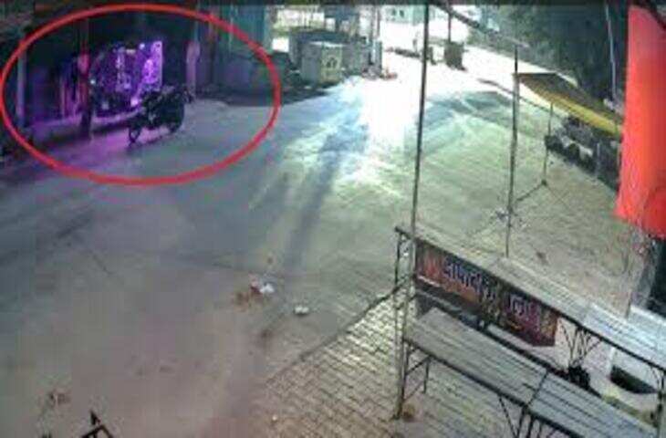 UP पुलिस की शर्मनाक हरकत, मेरठ में अनजान लाश को दूसरे थाने की सीमा में ले जाकर फेंका, चौकी प्रभारी समेत 3 निलंबित