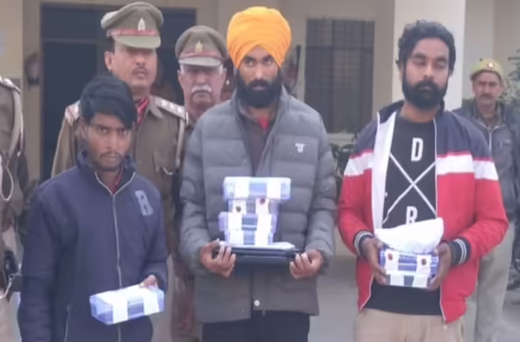 थाना घुंघचाई पुलिस ने फर्जी कॉल सेंटर चलाने वाले तीन साइबर ठगों को पकड़ा