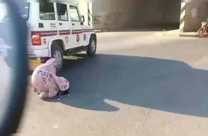 चित्तौड़गढ़: सीट बेल्ट चालान को लेकर हंगामा, महिला ने लगाए पुलिस पर अभद्रता के आरोप, वीडियो वायरल होने पर पुलिसकर्मी लाइन हाजिर