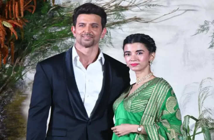 बॉलीवुड के हैंडसम हंक&nbsp;Hrithik Roshan ने अपनी गर्लफ्रेंड संग कुछ यूँ सेलिब्रेट की दिवाली, वायरल तस्वीरों में दिख रही ज़बरदस्त कैमिस्ट्री&nbsp;