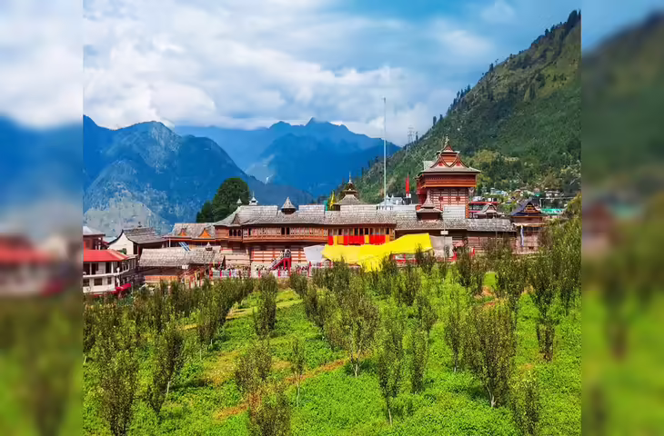 कसौली के जंगलों में भीषण आग से हड़कंप, एक्सक्लूसिव फुटेज में देंखे बुझाने के लिए उतरा सेना का हेलीकॉप्टर; 200 जवानों ने संभाला मोर्चा