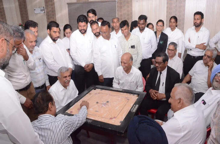 सेशन जज ने कैरम खेलकर किया कार्यक्रम का शुभारंभ, पहले दिन लूडो, कैरम और शतरंज की स्पर्धाएं