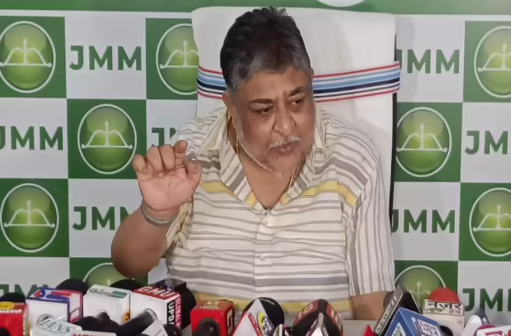 झामुमो ने इंडिया गठबंधन के उम्मीदवार बी. सुदर्शन रेड्डी को समर्थन देने का फैसला किया