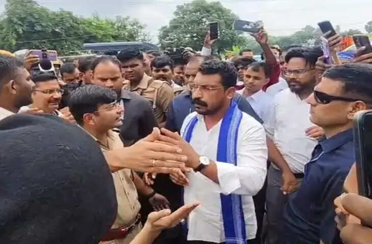 विनोद साहनी के परिवार से मिलने गोंडा पहुंचेंगे चंद्रशेखर आजाद, पुलिस अलर्ट; बाराबंकी बॉर्डर से गांव तक फोर्स तैनात