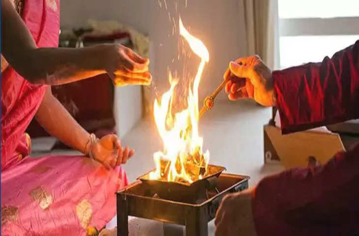 navratri maha navami hawan vidhi samagri muhurat know how to do havan at home 