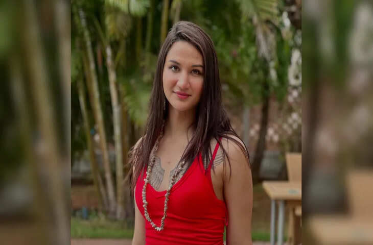 अनाया बांगर ने तीन गेंदों पर ली तीन विकेट, दो को किया क्लीन बोल्ड- देखें हैट्रिक का वीडियो