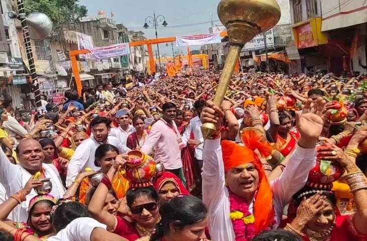 रामगंजमंडी में कल से श्रीरामकथा, वीडियो में देखें आचार्य धीरेंद्र शास्त्री के आगमन पर उमड़ा जनसैलाब