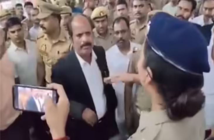 वाराणसी में एडीसीपी नीतू कात्यायन का विवादित वीडियो वायरल, वकील से हुई नोकझोंक