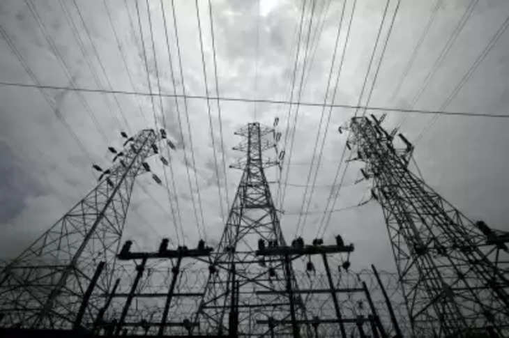 बिजलीकर्मियों व सरकार के बीच UP में बातचीत विफल, हड़ताल जारी
