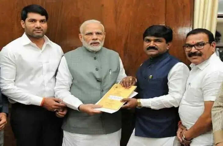 Nashik कसारा-इगतपुरी रेलवे सवाल: रुकी मेमू लोकल चलेगी, सांसद हेमंत गोडसे की जानकारी, टेस्टिंग की जरूरत