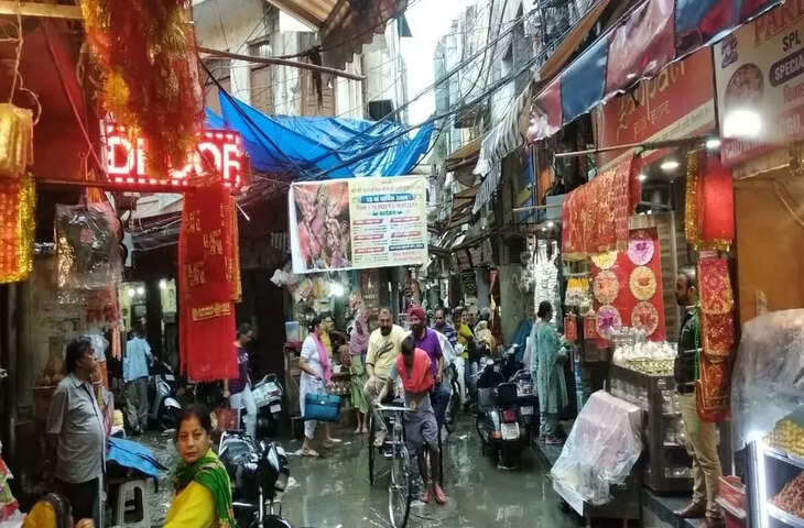 धनबाद में दुर्गा पूजा का कारोबारी उत्सव, बाजार में 24 करोड़ रुपये से अधिक का कारोबार