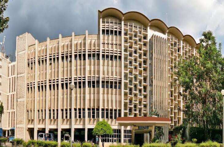 IIT Bombay: छात्रों पर पढ़ाई का दबाव कम करने की तैयारी, वीडियो में जाने परीक्षा में नकल के मामलों पर नई SOP का ड्राफ्ट