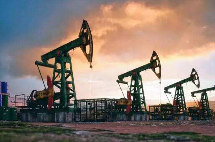 Crude Oil Price Update: अंतरराष्ट्रीय बाजार में महंगे तेल का असर, केंद्र सरकार ने डीजल और एविएशन फ्यूल पर बढ़ाया टैक्स