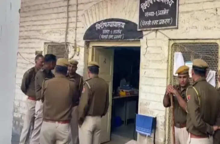 होटल में चल रहा था कथित ब्लैकमेलिंग का खेल, वीडियो सामने आते ही पुलिस ने दबोचा