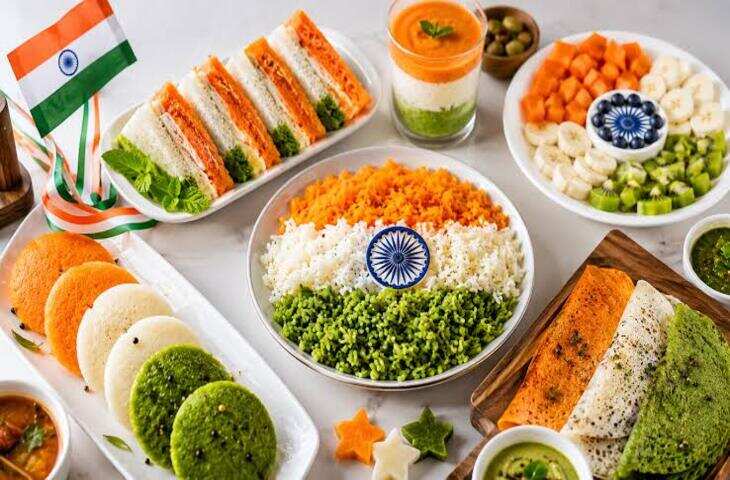 केसरिया, सफेद और हरे रंग से सजे टिफिन, बच्चों ने अनोखे अंदाज में मनाया देशभक्ति का जश्न