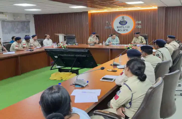 रतलाम में पुलिसकर्मियों की तीन दिवसीय ट्रेनिंग, डीआईजी निमिष अग्रवाल ने सिखाए थाना संचालन के गुर