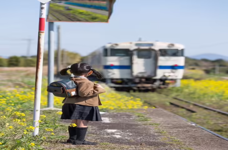 जापान का अनोखा किस्सा! सिर्फ एक लड़की के लिए खोला गया रेलवे स्टेशन, वजह जानकर उड़ जाएंगे होश&nbsp;
