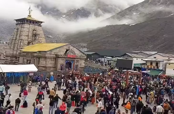 केदारनाथ पैदल मार्ग पर हादसा, चीरबासा हेलीपैड के पास 65 वर्षीय श्रद्धालु की मौत; बारिश-भूस्खलन से यात्रा रोकी गई