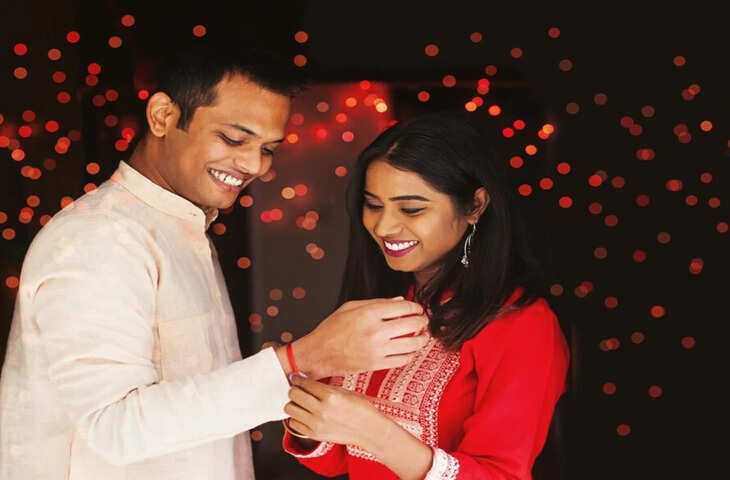 Raksha Bandhan 2026: राखी अचानक टूट जाए या धागा खुल जाए तो क्या अशुभ है? जानें दोबारा बांधने और विसर्जन के नियम