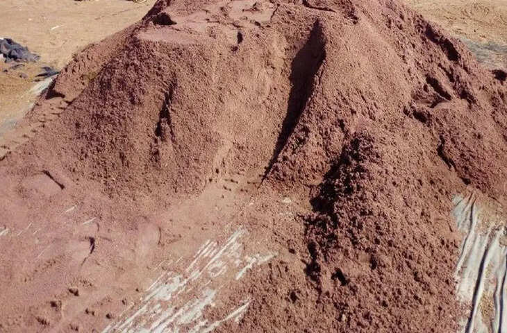 उत्पादन 32 हजार टन, रवन्ना 1.10 लाख टन का जारी, लीजधारकों को नोटिस