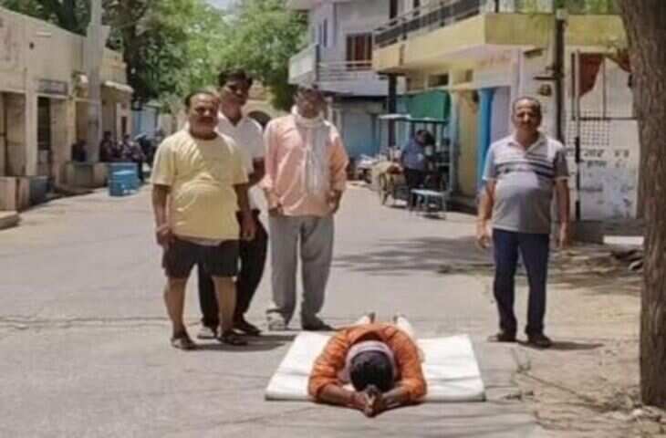 📰 अजमेर से शुरू हुई दंडवत यात्रा सांभर पहुंची, वीडियो में देंखे गौ माता को राष्ट्र माता का दर्जा दिलाने का संकल्प