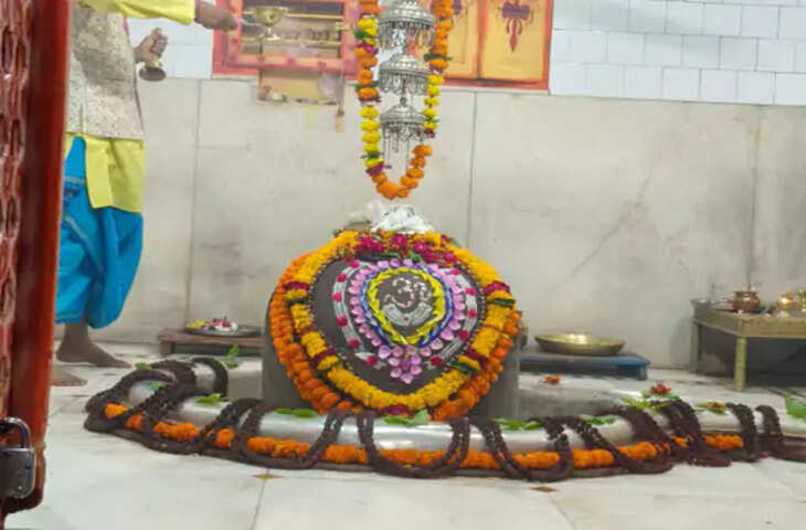 सावन के पहले सोमवार पर बांदकपुर जागेश्वर धाम में उमड़ा आस्था का सैलाब, सुबह 4 बजे खुलते ही लगीं लंबी कतारें