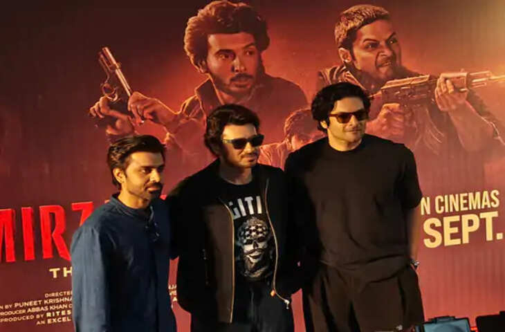मिर्जापुर द मूवी&rsquo; के प्रमोशन के लिए लखनऊ पहुंचे सितारे, मुन्ना भैया और गुड्डू पंडित की वापसी से फैंस में उत्साह