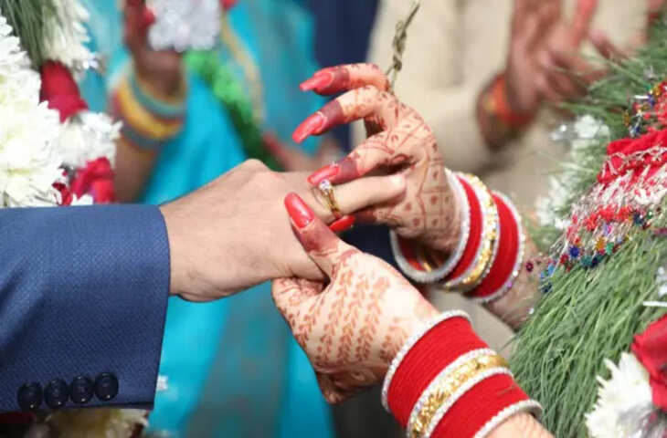 दुल्हन बनने की उम्र नहीं थी, लेकिन 11 साल में कर दी शादी! 13 की उम्र में बनी मां