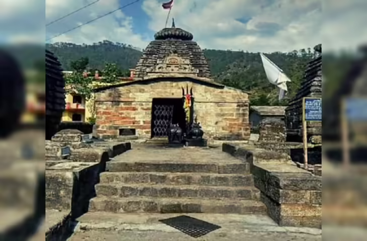 भारत का अनोखा मंदिर जहाँ एकसाथ होती है देव और असुर की पूजा, जानें इसके पीछे छिपा रहस्य और मान्यता