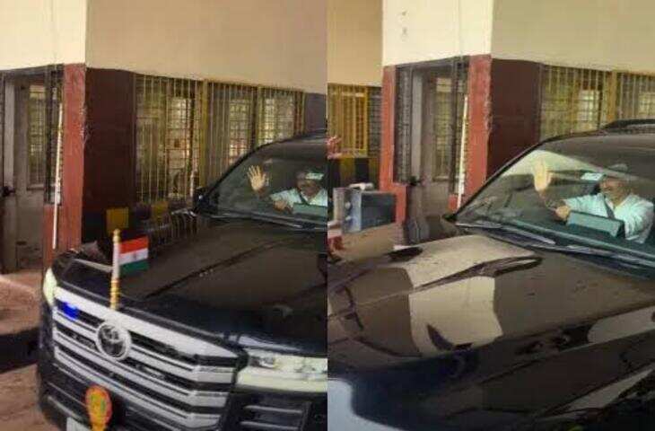 Land Cruiser LC300 चलाते दिखे थलापति विजय, आखिर नेताओं और VIP लोगों की पहली पसंद क्यों बनी हुई है यह लग्जरी SUV