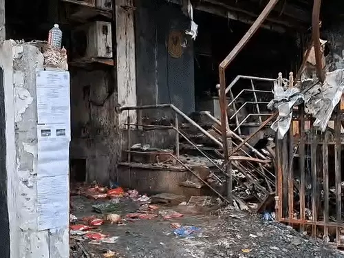 लखनऊ अलीगंज अग्निकांड के बाद बड़ी कार्रवाई, निर्माणकर्ताओं पर 92 लाख का जुर्माना; अवैध निर्माण की जांच तेज
