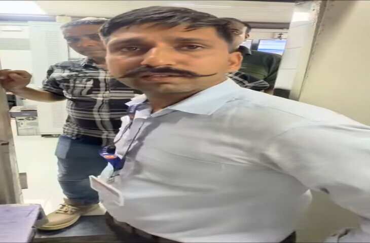 Viral Post: स्टेशन पार करते समय RPF ने लगाया 500 रुपये का जुर्माना? स्थानीय व्यक्ति ने सुनाई पूरी कहानी