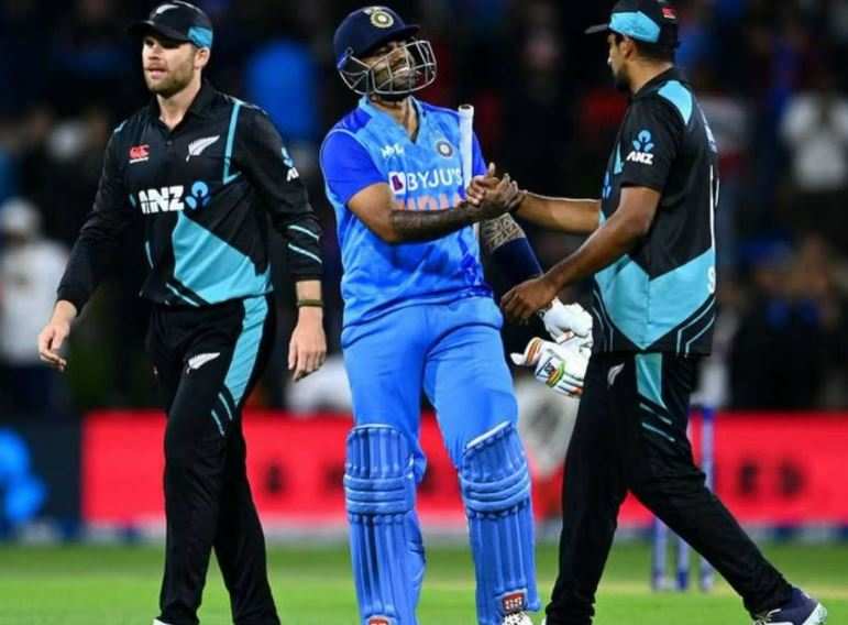 ind vs nz 3rd t20i hardik pandya-111122211111111111.JPG