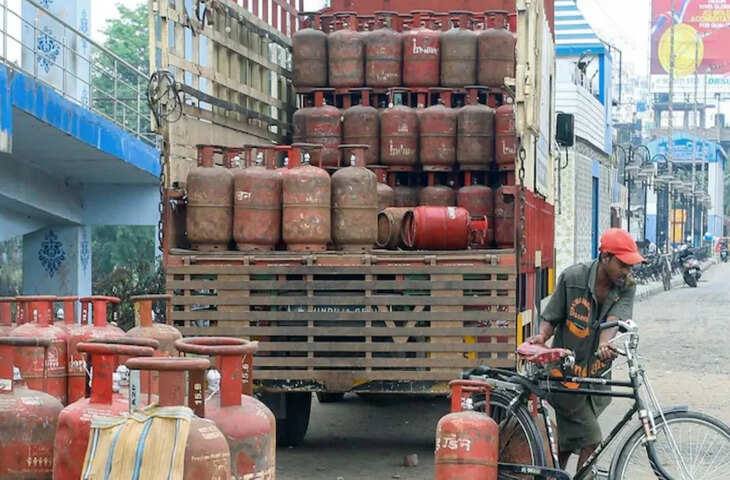 अब गैस सिलेंडर मिलेगा पहले से ज्यादा तेजी से, जानें एक्सप्रेस डिलीवरी की बुकिंग का आसान तरीका