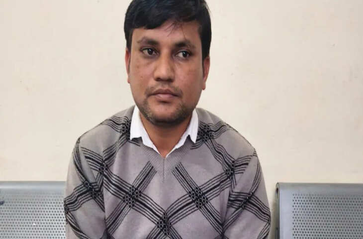  जिला शिक्षा विभाग के वरिष्ठ सहायक पर एसीबी का शिकंजा, 10000 रुपये घूस लेते रंगे हाथ गिरफ्तार