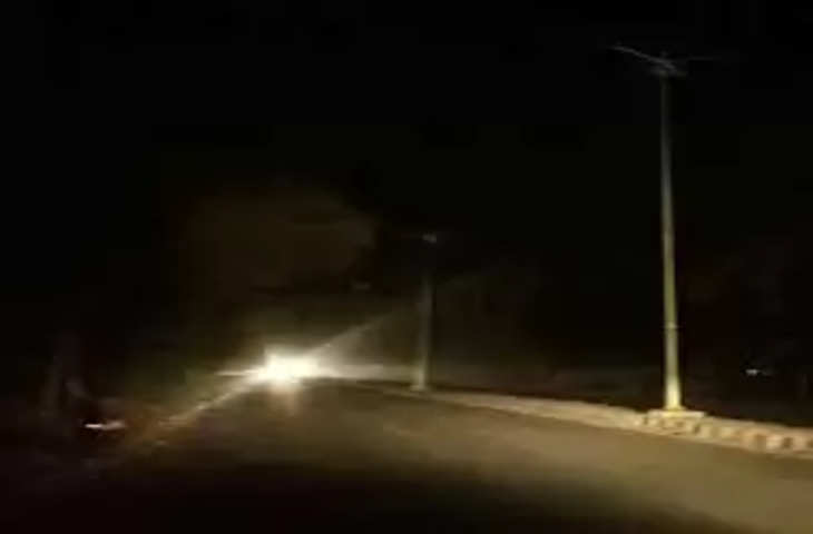 Jhunjhunu ज्यादातर लाइटें रात में बंद रहती हैं, कई इलाकों में रात में अंधेरा रहता है