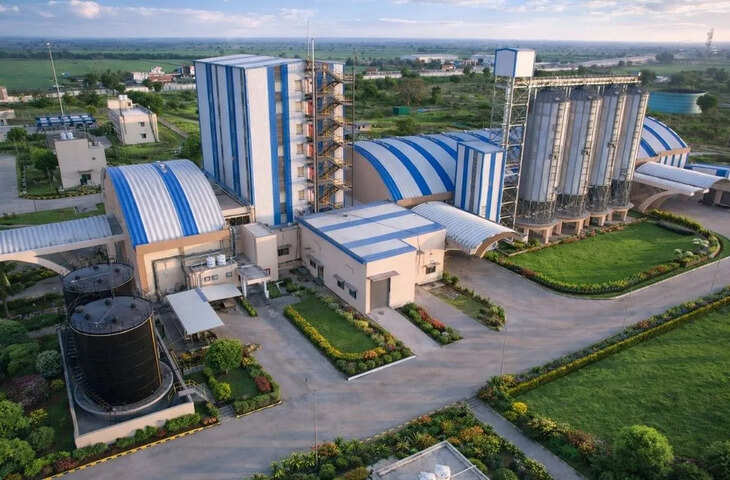 गुलाबपुरा में अत्याधुनिक पशु आहार प्लांट का ट्रायल शुरू, गोबर से बनेगी सीएनजी; डेयरी देगी 1 रुपए किलो गोबर का मूल्य