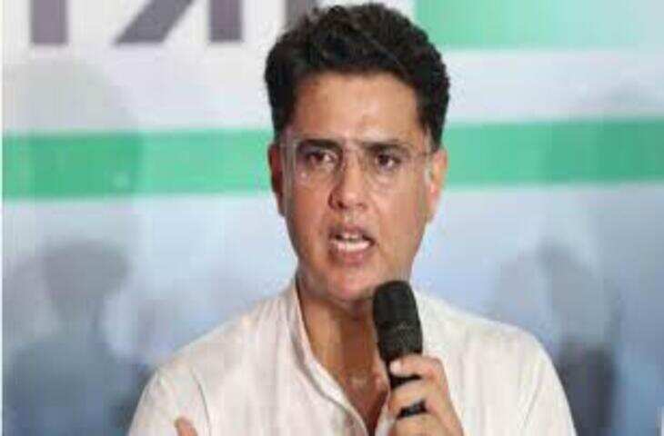 प्रयागराज माघ मेले में शंकराचार्य के समर्थन में राजनीति भी हुई गरम