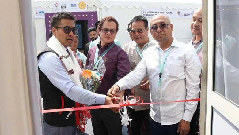 दक्षिण एशिया के सबसे बड़े फिल्म बाजार में ' Manipur Pavilion' में मणिपुरी सिनेमा के गौरवपूर्ण 50 वर्षों का प्रचार करें !