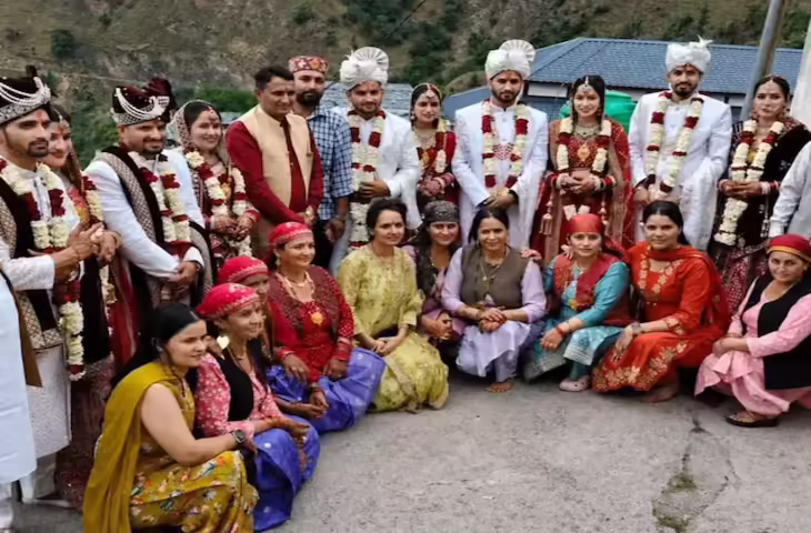 उत्तराखंड में सामूहिक विवाह की अनोखी मिसाल: एक ही परिवार में 6 शादियां, जौनसार-बावर की परंपरा बनी चर्चा का विषय