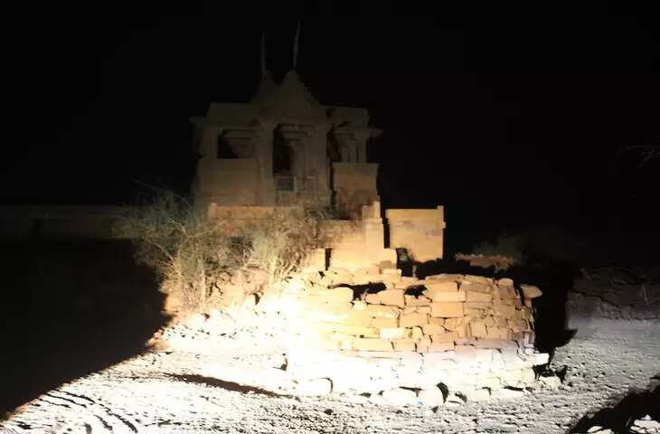 आखिर&nbsp;पालीवाल ब्राह्मणों ने क्यों दिया कुलधरा को इतिहास का सबसे भयानक श्राप, वायरल वीडियो में जाने 200 साल से अनसुलझी कहानी&nbsp;