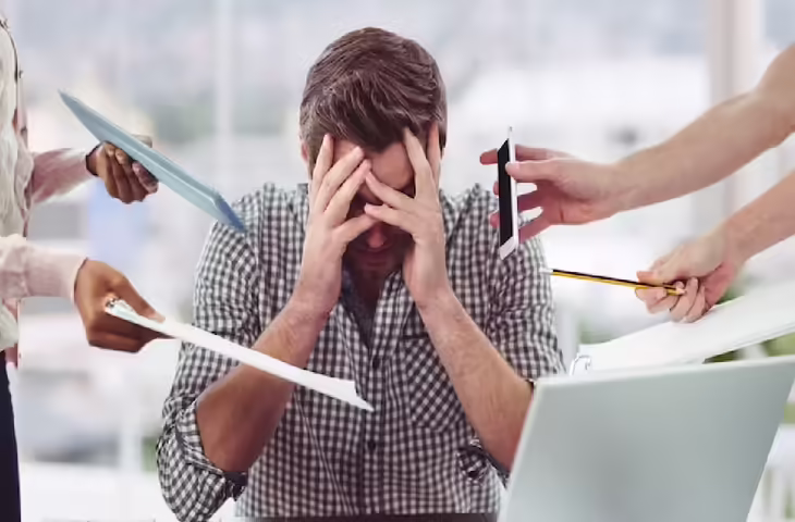 सफलता के हर कदम में आपके रास्ते का रोड़ा बनते है ये आदतें और ऐसे लोग, वीडियो में अभी जाने और छोड़ दे इनका साथ&nbsp;