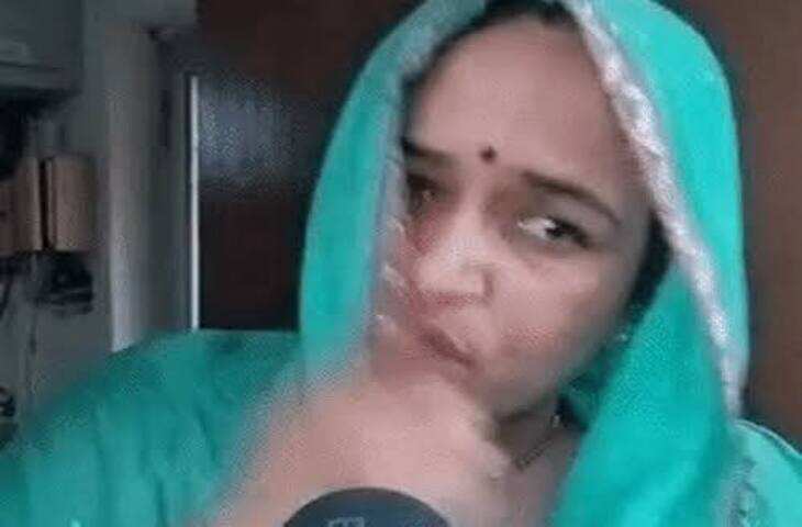&lsquo;मेरे पति फौजी रहे हैं, उन्हें आतंकवादी की तरह घसीटा गया&rsquo;, पत्नी ने लगाई न्याय की गुहार