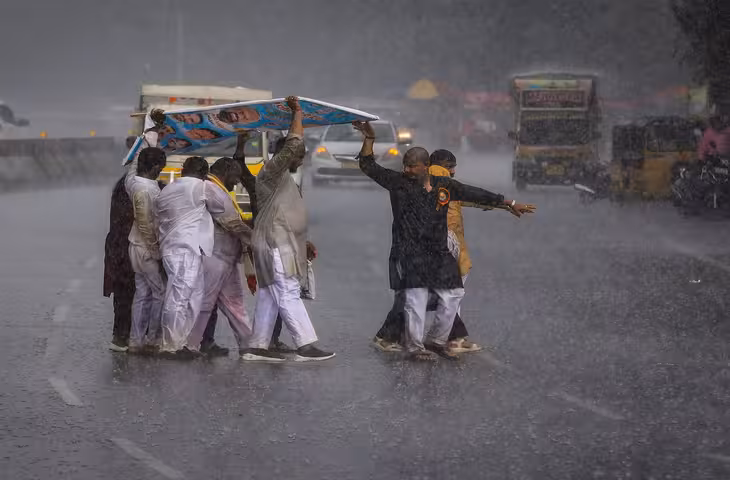 चक्रवाती तूफान अर्नब का छत्तीसगढ़ में असर, बस्तर के 5 जिलों में भारी बारिश का अलर्ट