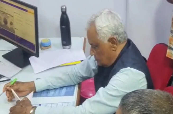 किरोड़ी लाल मीणा ने SBI बैंक में अचानक पहुंचकर 9 करोड़ रुपये के फसल बीमा क्लेम पर लगाई रोक