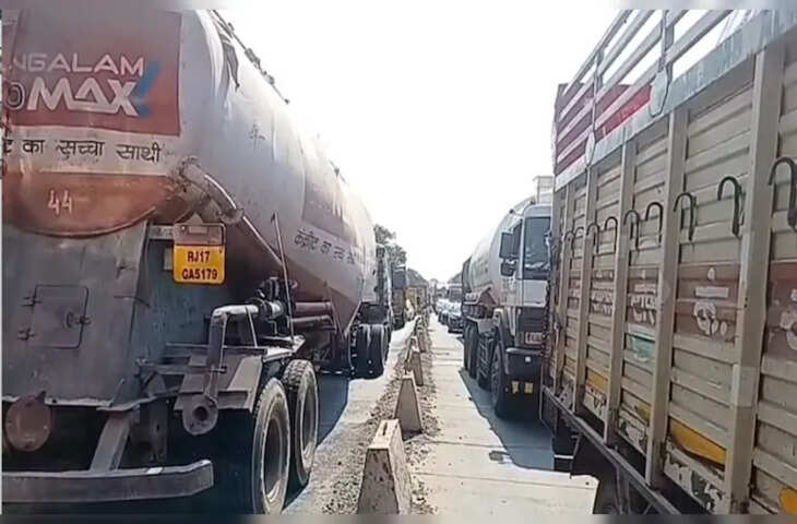 कोटा-झालावाड़ NH-52 पर दरा घाटी बनी मुसीबत, भीषण जाम से आमजन परेशान