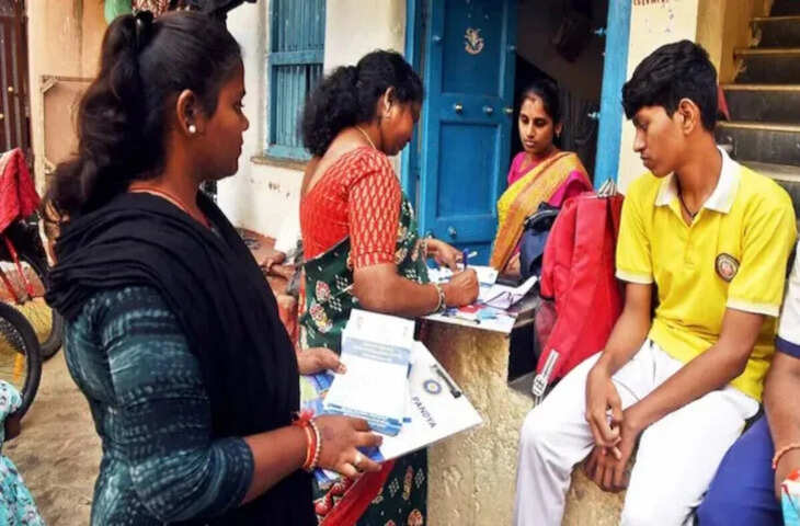 Census 2026 Update: इस बार कैसे होगी जनगणना? कौन-कौन से सवाल पूछे जाएंगे, जनगणना आयुक्त ने खोले बड़े राज​​​​​​​