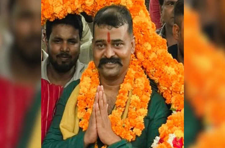 &lsquo;अकेले चलने का हुनर रखता हूं, दिल और जिगर&hellip;&rsquo;, गोरखपुर में हत्या से पहले BJP नेता ने डाली थी FB पोस्ट