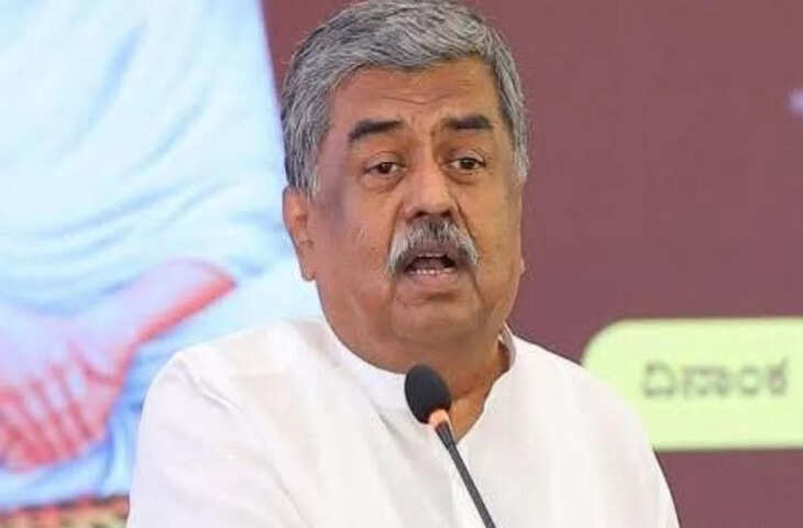 'फांसी दे दो या जेल भेज दो...' वंदे मातरम पर कांग्रेस नेता का दो टूक जवाब, बोले- मैं दो ही छंद गाऊंगा