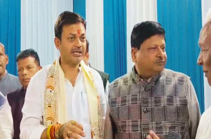 टेबल पर धूल, मेडिकल कॉलेज का काम अधूरा&hellip; भड़क गए मंत्री संजय सिंह, सबके सामने कंपनी के GM की लगाई क्लास